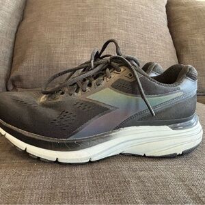 Women’s Black and Purple Diadora Running Shoes